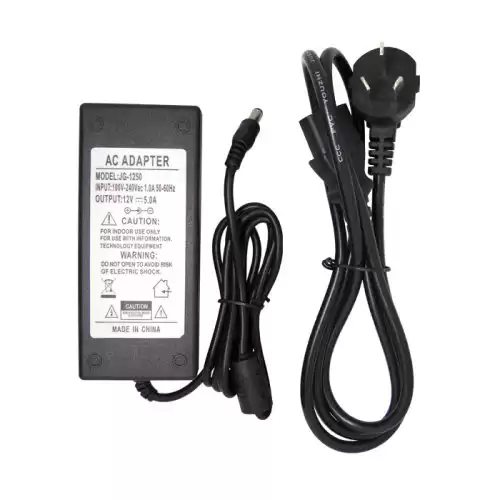 12V5A: Adaptador de energia